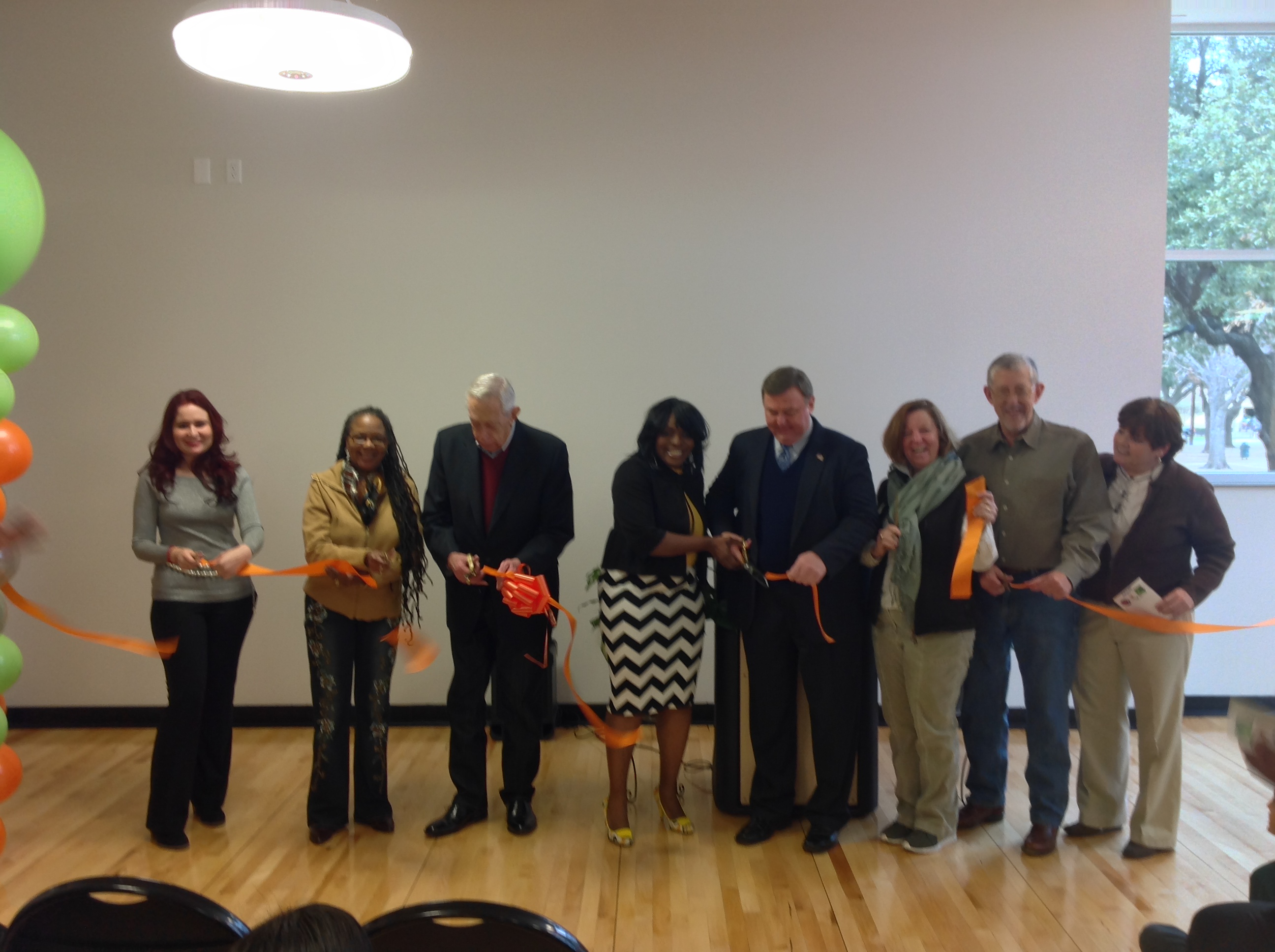 Ribbon Cutting1